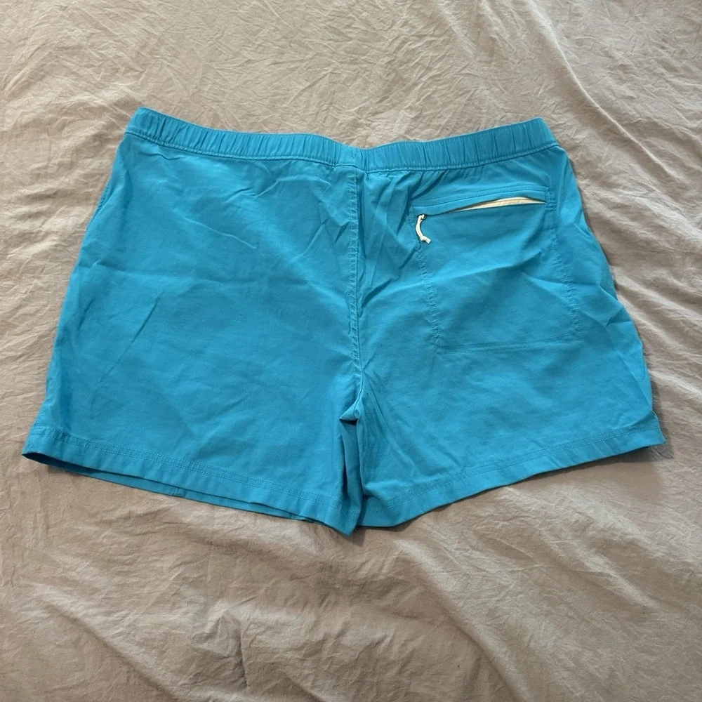 The North Face Lightweight Men's Shorts Size XXL Turquoise Blue